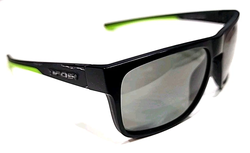 Gafas de sol cuadradas Tifosi Optics Swick negras grises BG Foto 3 de 4