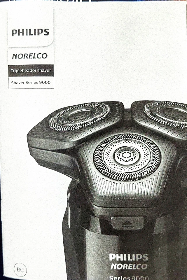 Philips Norelco S9507/87 Series 9000 Wet/ Dry Electric Shaver - Image 3 of 4