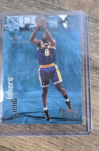 Kobe Bryant #108 1998 Skybox Thunder card