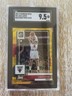 2022-23 Panini Donruss Optic Zach Lavine #51 Gold Wave Prizm /10 - 9.5 SGC