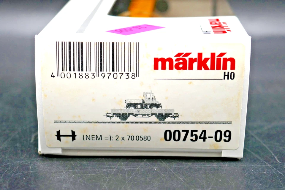 HO Marklin 00754-09 Flatcar w/ Vehicle - Image 3 of 3