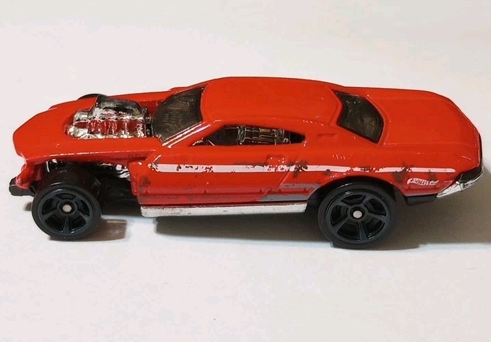 Hot Wheels 2013 Red Mattel Project Speeder Collectible Die Cast Car No Box