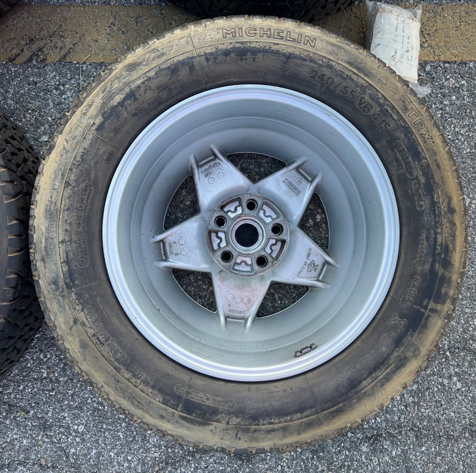 FERRARI 180TR415 Wheel Tire 512BB 400i 412 GT TRX 240/55VR415 127151 wheels