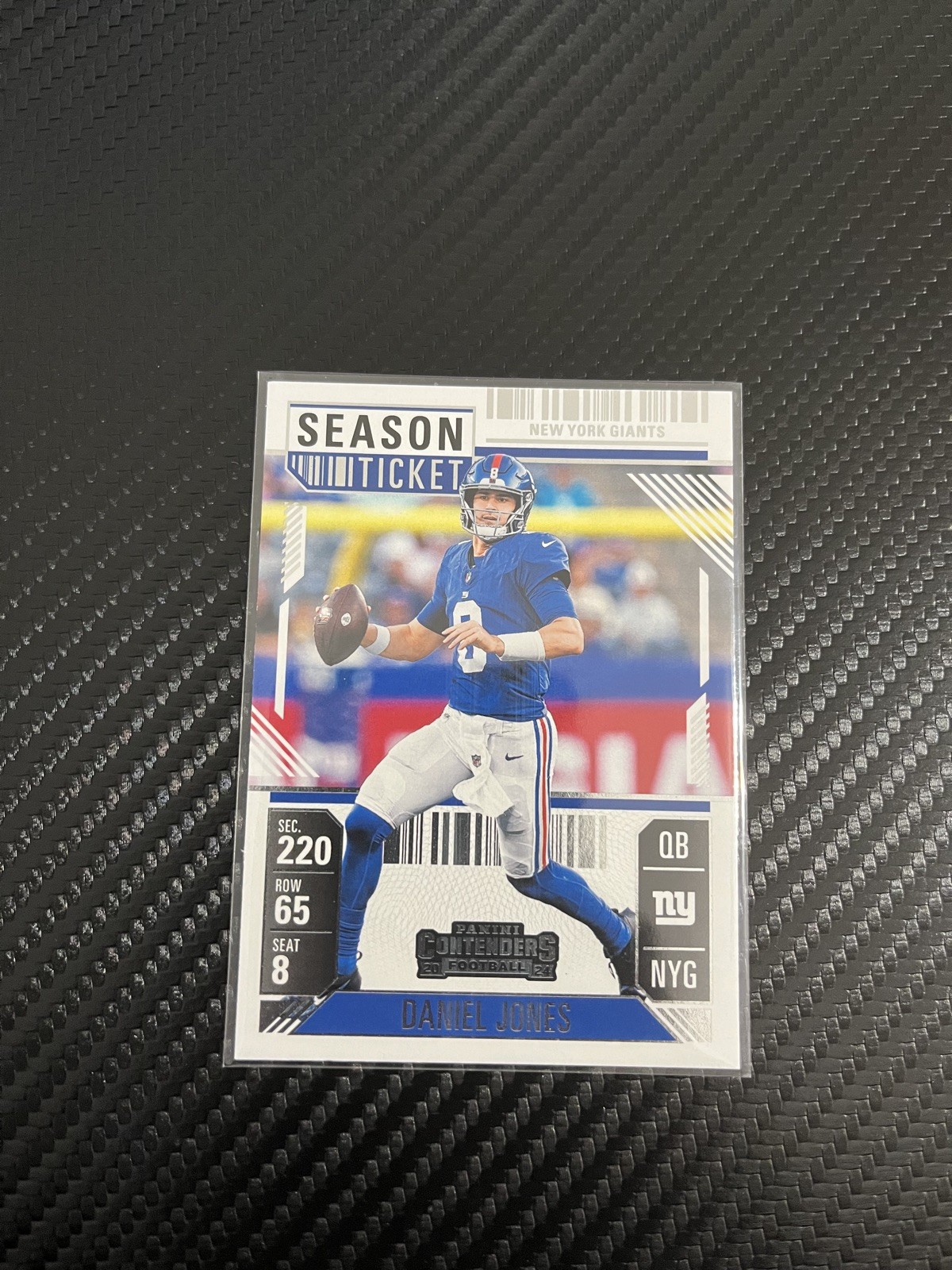 Daniel Jones #73 Hobby - 2024 Panini Contenders - Season Ticket