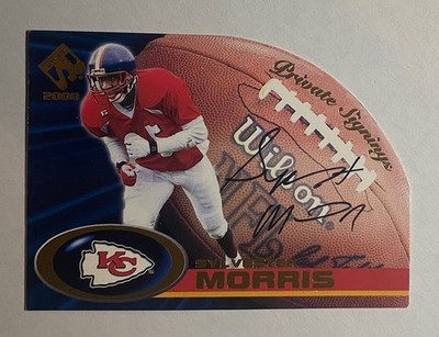 2000 Pacific Private Stock Private Signings Sylvester Morris #18 Rookie Auto RC