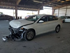 LOCAL PICKUP ONLY!LOCAL PICKUP ONLY!Driver Left Quarter Glass Fits 19-21 JETTA G