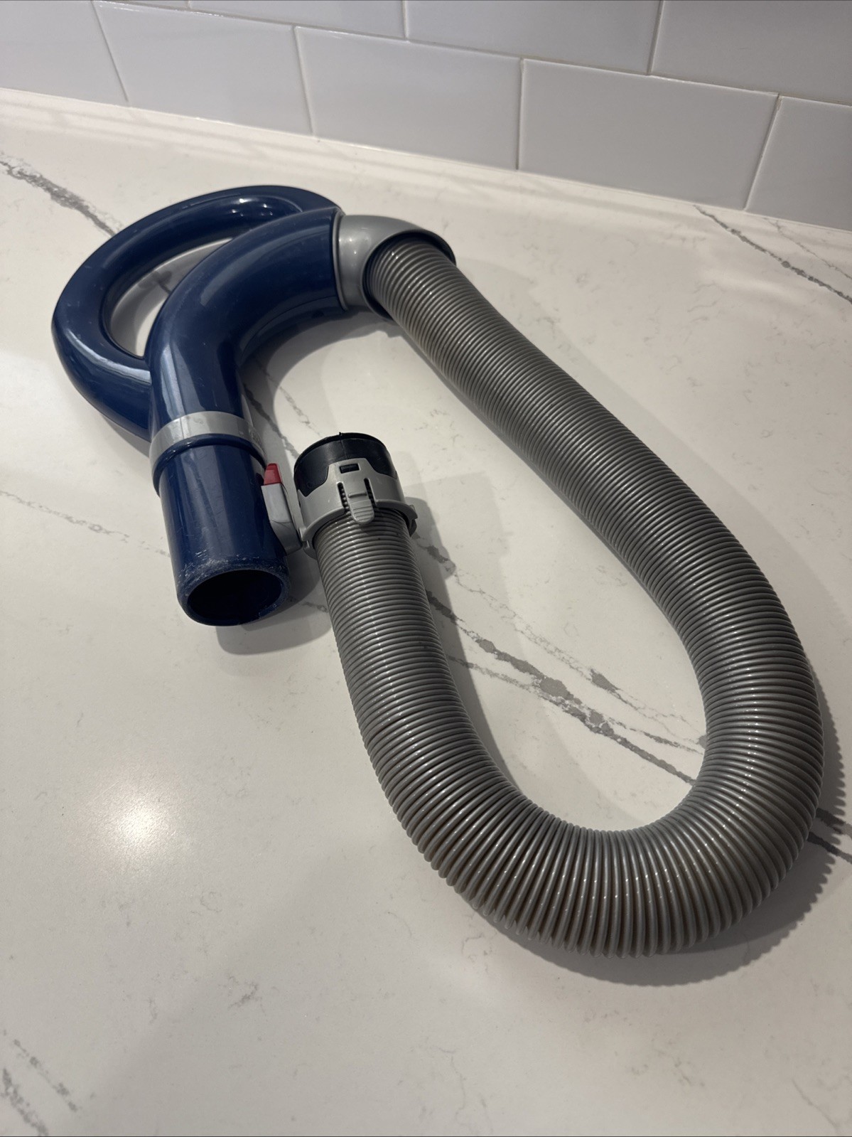 Shark Navigator Lift Away NV360 Deluxe Vacuum Hose Handle Replacement