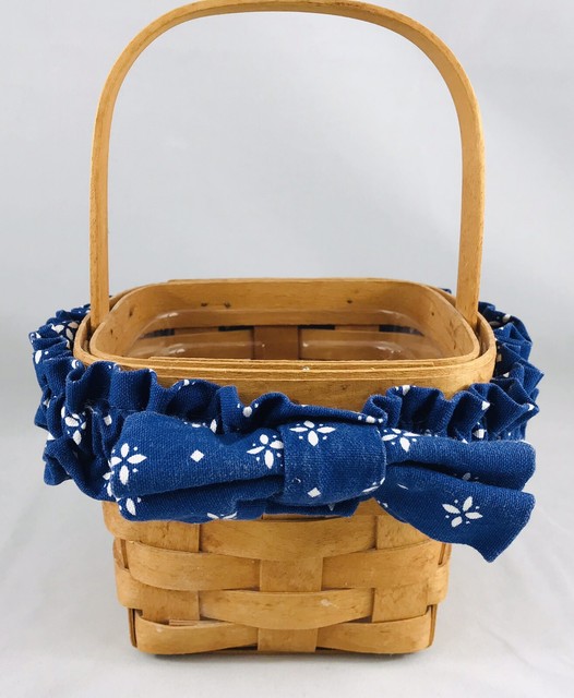 Longaberger Small Peg Basket 1996 with Protector Navy Garter 8.25