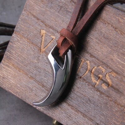 Wolf Fang Tooth Spike Pendant Necklace Leather Rope Vintage Viking Jewelry Gifts