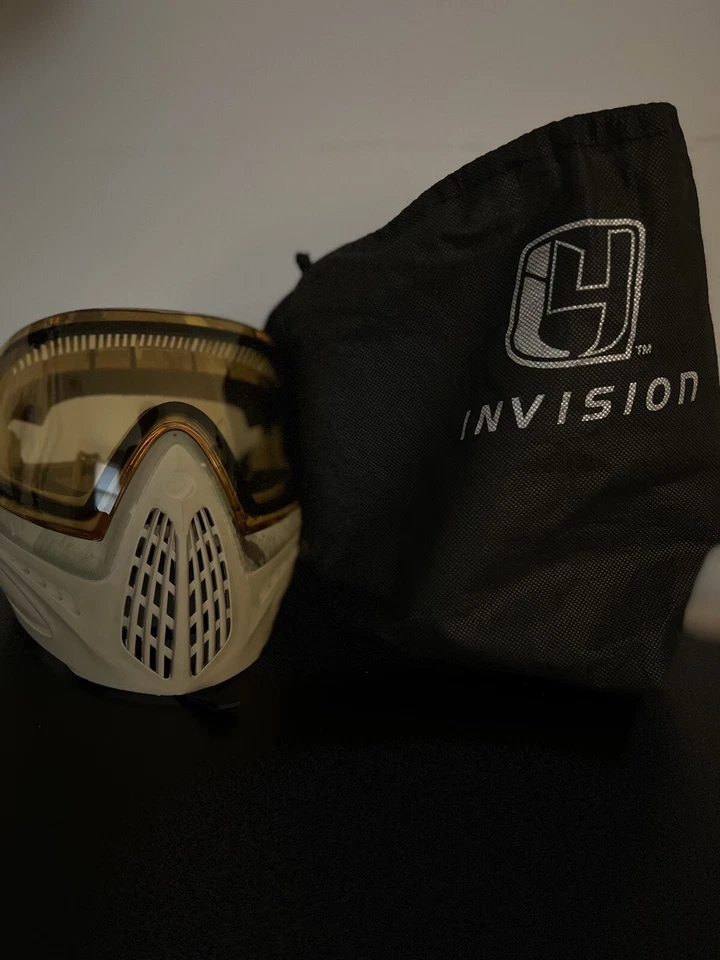 气枪和彩弹面罩 — 第 4/4 张图片