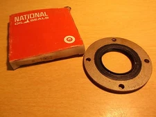 NEW National 1952 NTK 1335 Federal Mogul Oil Seal *FREE SHIPPING*