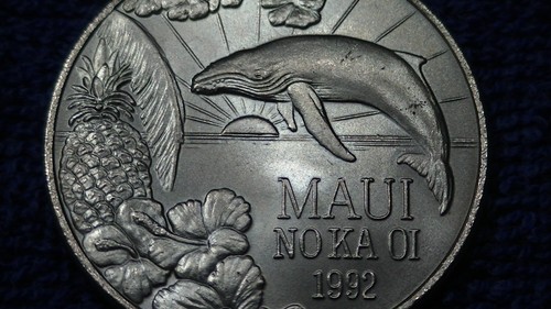 1992 MAUI NO KA OI HAWAII TRADE DOLLAR TOKEN UNCIRCULATED THE VALLEY ISLE - Picture 7 of 19