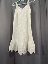 Dress SHEIN White Embroidered Lace V-Neck Spaghetti Strap Shift Dress Short S