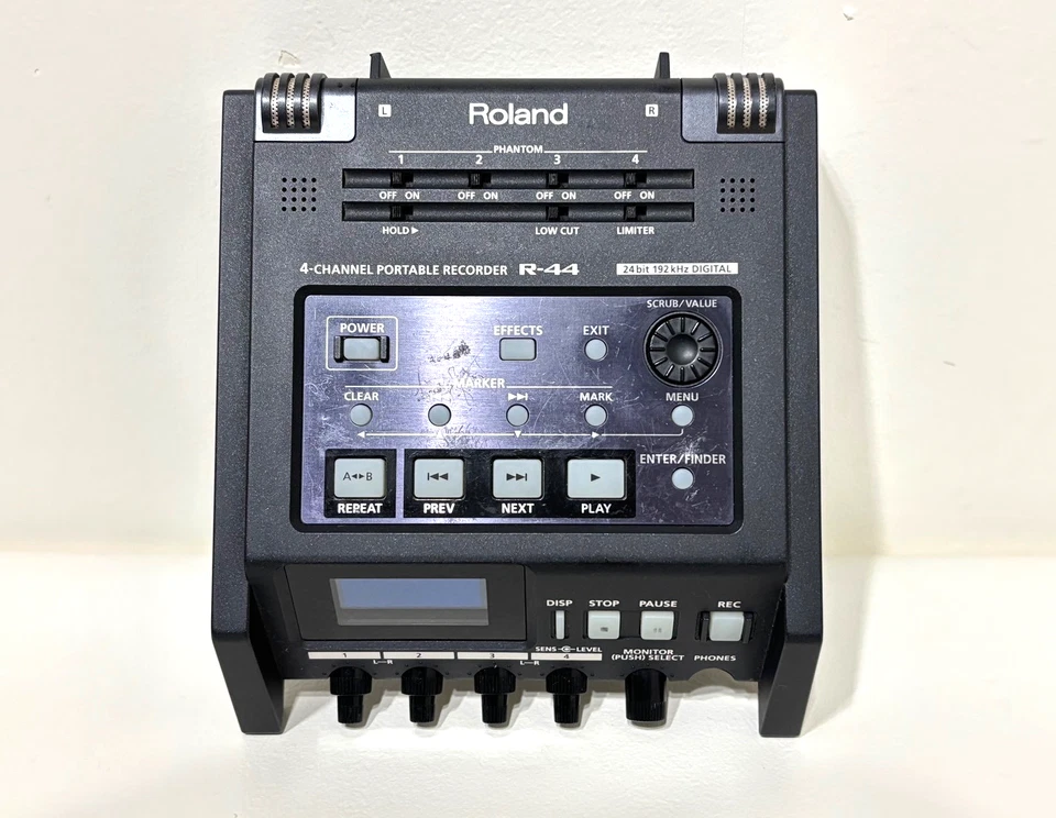 Roland R-44E Solid State 4 Channel Portable Field Recorder With Case From Japan - Image 3 of 4