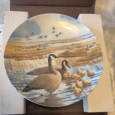 Dominion China Ltd. Wings Upon the Wind Wild Animals Collector Plate 1987