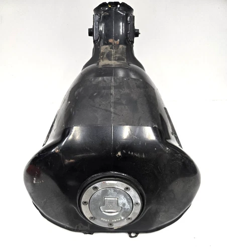 2006 Honda CBR1000RR OEM Fuel Tank  NO KEY OR FUEL PUMP