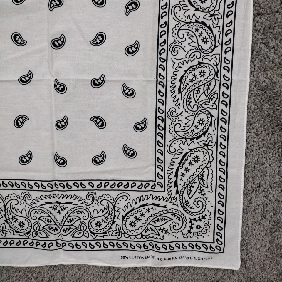 VTG White Paisley RN #13960 Colorfast Cotton Western Biker Bandana Handkerchief - Image 3 of 4