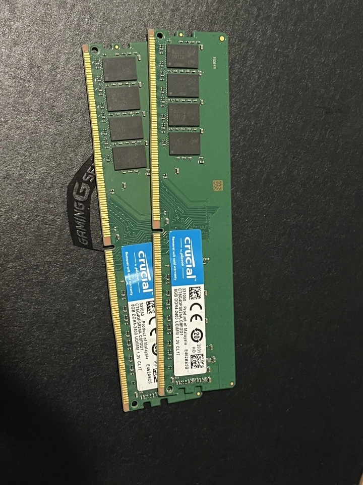 Crucial 16GB (2×8GB) DDR4-2400 UDIMM Desktop RAM CT8G4DFS824A – Tested Working - Image 2 of 3