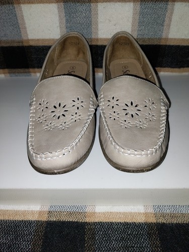 "SOFTLITES" SIZE 5, FLAT SLIP ONS, VERY GOOD CONDITION. - Picture 11 of 15
