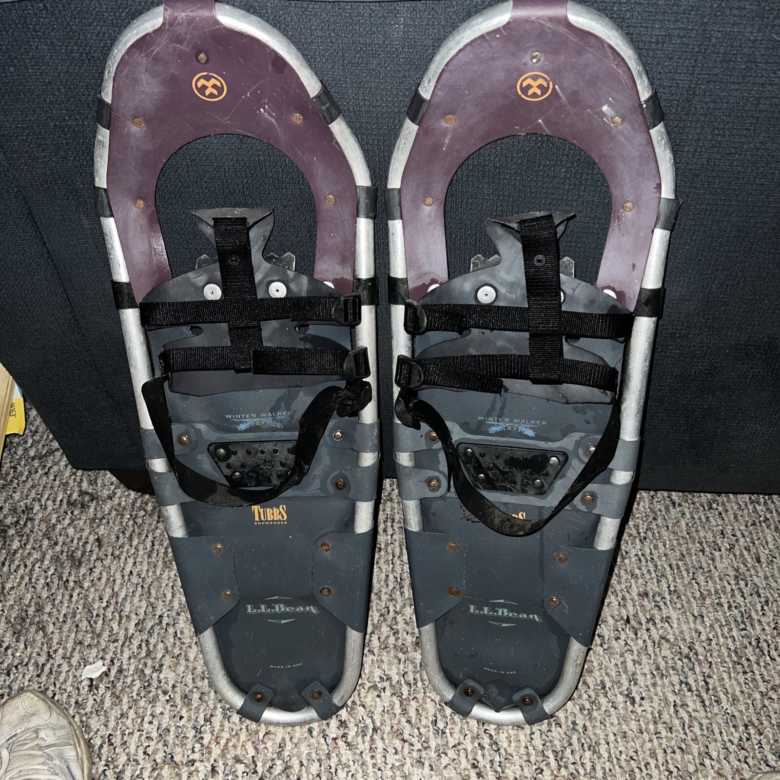L.L. Bean Pathfinder Tubbs Size 28” Snowshoes Winter Walkers Grey