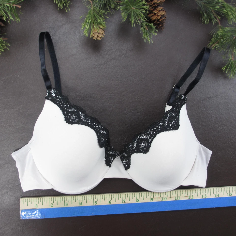 Sujetador Isaac Mizrahi Talla 36B Blanco Encaje Acolchado Con Aros Cierre Ajustable Espalda Foto 2 de 4
