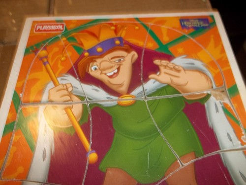 Vtg Playskool Disney's Hunchback of Notre Dame Wood Covered Puzzle 8 Pieces - Picture 4 of 4