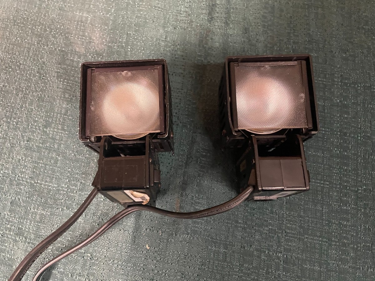 Lot of 2 Anton Bauer Ultralight 2 Mounted Camera Lights | eBay