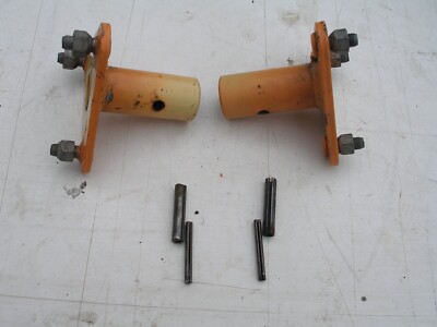 1979 BOB CAT T5-2-20 5HP Snowblower Roto-Hoe 1'' Wheel Hubs w/lugs & pins OEM NLA
