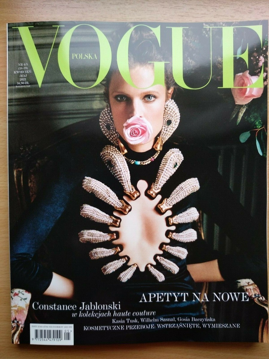 女性情報誌 Vogue Poland Magazine April 2023 Lina Zhang is the Cover Star of Vogue Poland April 2023 Issue