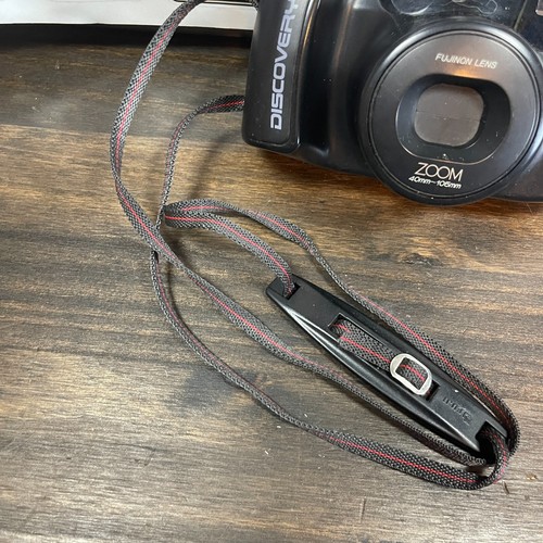 Fuji Discovery 2000 Zoom Point & Shoot Film Camera w/ 40-105mm Fujinon Lens - Picture 4 of 9