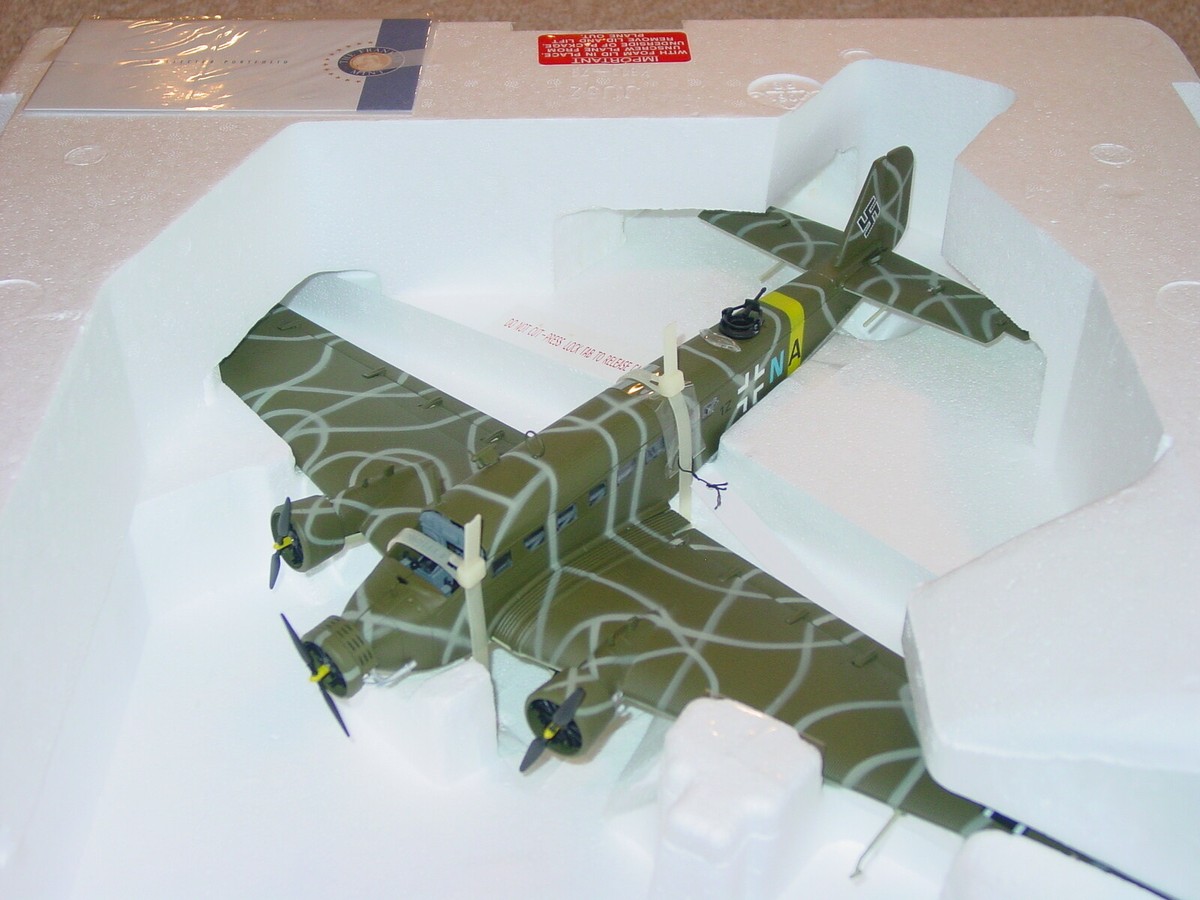 Franklin Mint Armour diecast Junker Ju 52-3m Luftwaffe Franklin Mint Armour diecast Junker Ju 52-3m Luftwaffe
