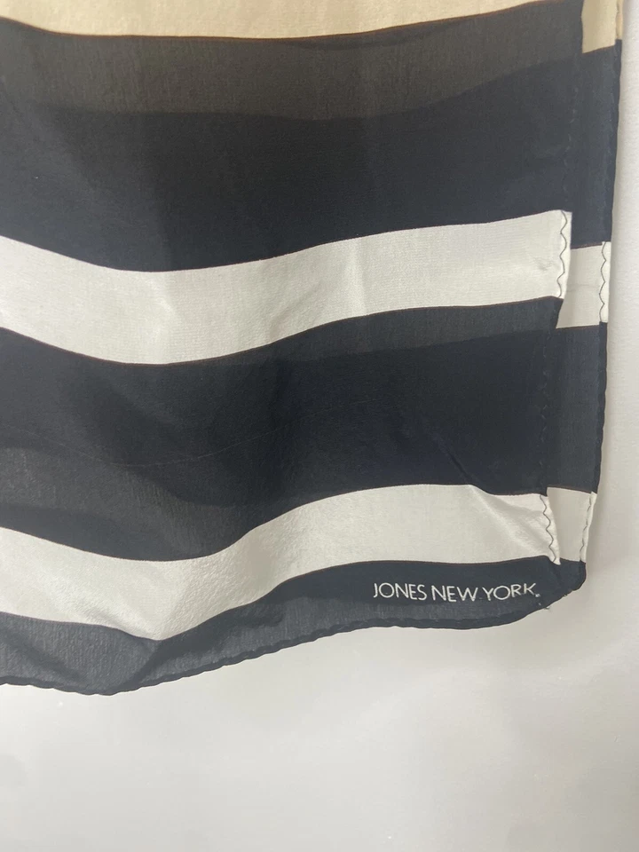 "Bufanda de seda a rayas multicolor beige negro marrón de colección Jones New York 10"x 57""" Foto 2 de 4
