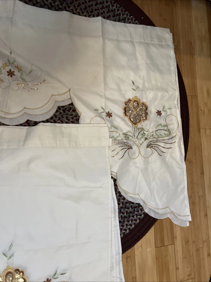 Cortinas Fillagree Dorado Y Lentejuelas Floral 4 Nivel 7 Paneles Foto 4 de 4