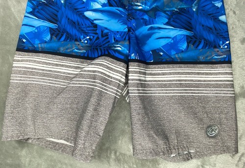 ZeroXposur Swim Trunks Boardshorts Boys Medium 10-12 MeUPF 50+ Blue Sharks *READ - Picture 3 of 13