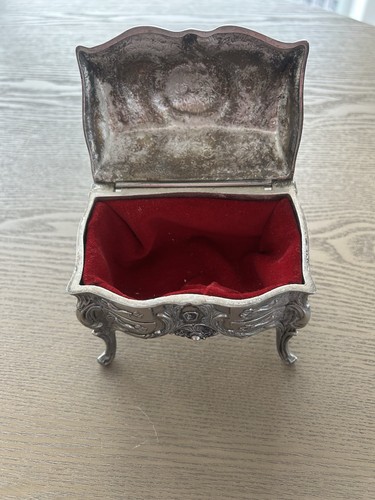 Silver Finish Jewellery Box - Picture 2 of 4
