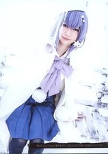 Natsume Oki Kaori Sugawara Actress Photo Female Above the Knees