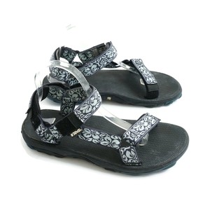 teva men's waterproof sandals