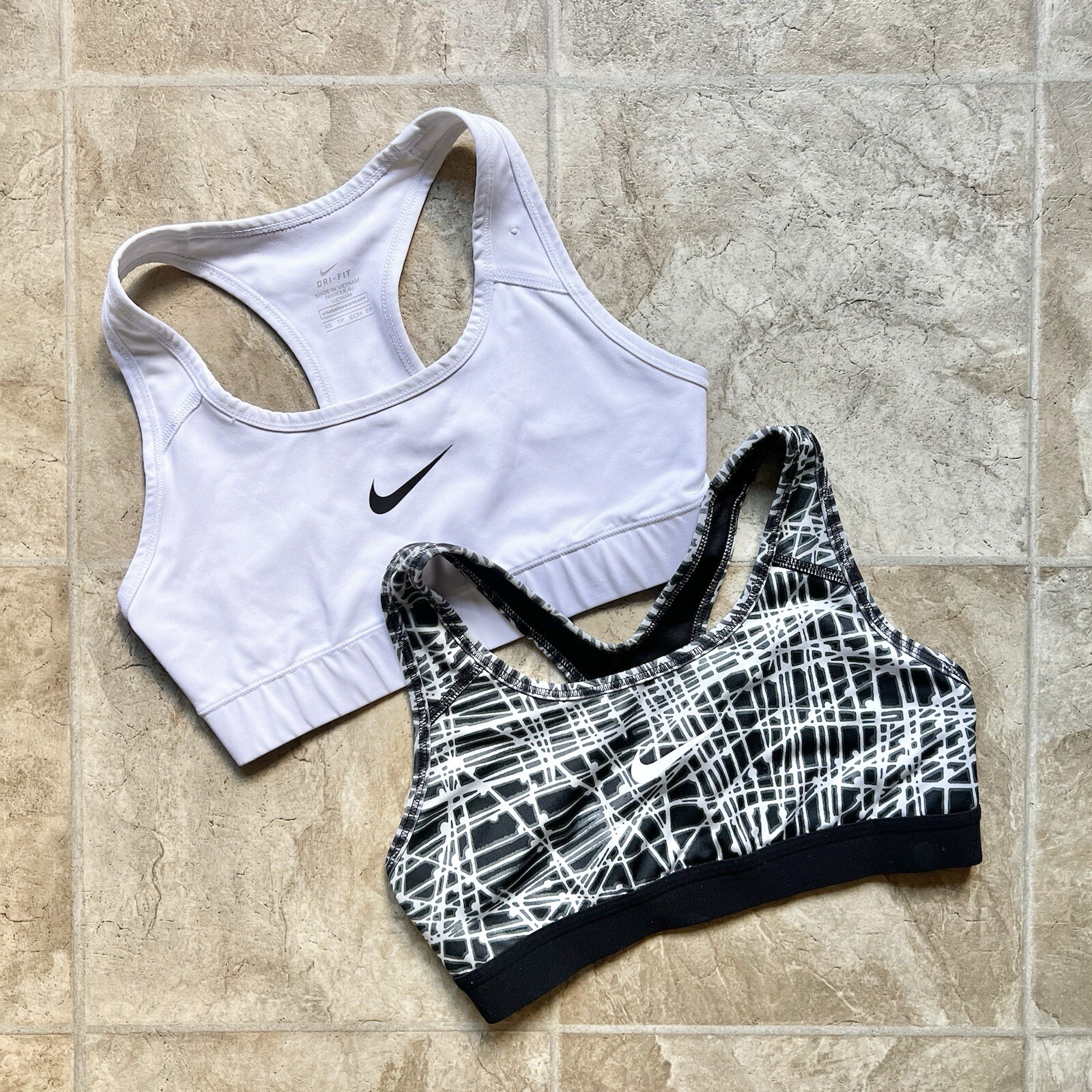 Nike Sports Bra Bundle Lot XS Dri-Fit Racerback Swoosh Logo Athletic Workout Gym-image