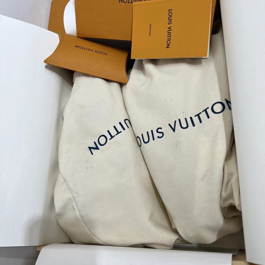 Luxury Brand High-end Bedding Set Arrival 10.0456 - Dallas Couture
