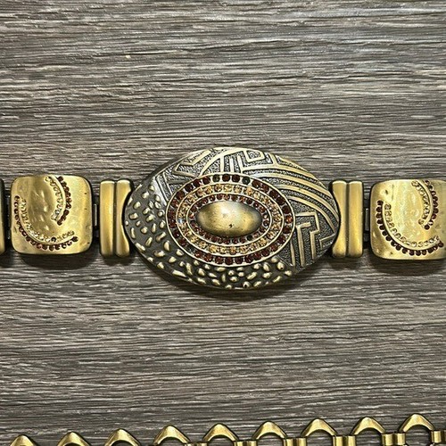 Chico’s Chain Gold Bling Rhinestone Metal Concho Belt Adjustable Goldtone Amber - Picture 4 of 9