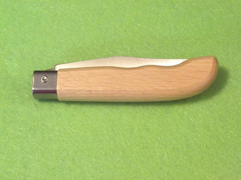 MAM 2046 Sportive linerlock knife German stainless made Portugal 3 7/8" closed  - Image 4 of 4