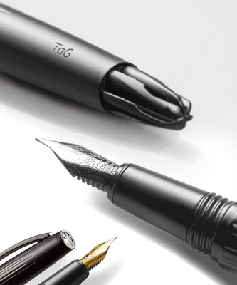 Submarine Brass Fountain Pen - Turbo-Filling System, Steel Black Nib (Fine), Lux