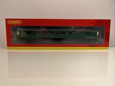Hornby R4884A SR Bulleid Suburban Brake 3rd Coach '2846' - OO Gauge - Boxed