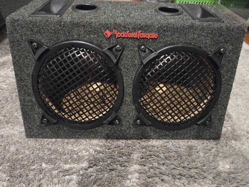 Rockford Fosgate Dual 8" Subwoofer Enclosure - Carpeted Box with Grilles