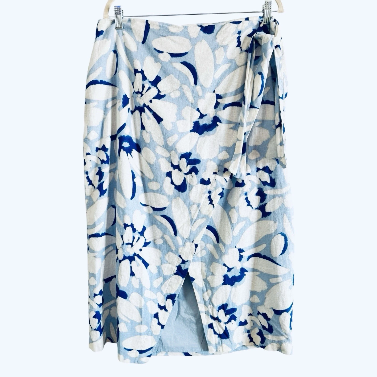 Loft Linen Blend Midi Skirt Size 14 NWT Blue Floral Tie Resort Casual