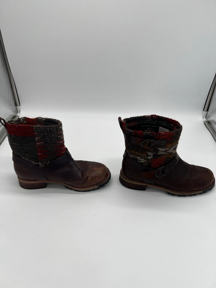 Woolrich Women’s 8.5 Leather Boots Wool Lined Plaid Ankle Lug Sole - Image 2 of 4