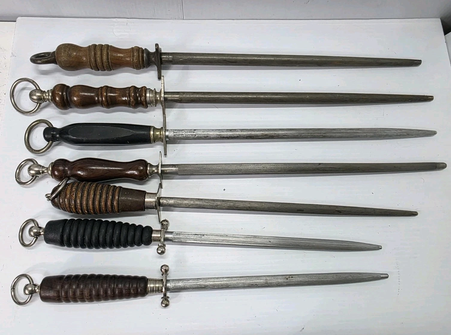 Lot Of 7 Antique Vtg Knife Sharpener Steels Rod F Dick Forschner Various (READ)
Opens in a new windo