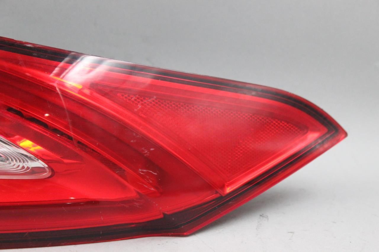 2017-2020 MASERATI LEVANTE RIGHT PASSENGER OUTER TAIL LIGHT OEM #44657