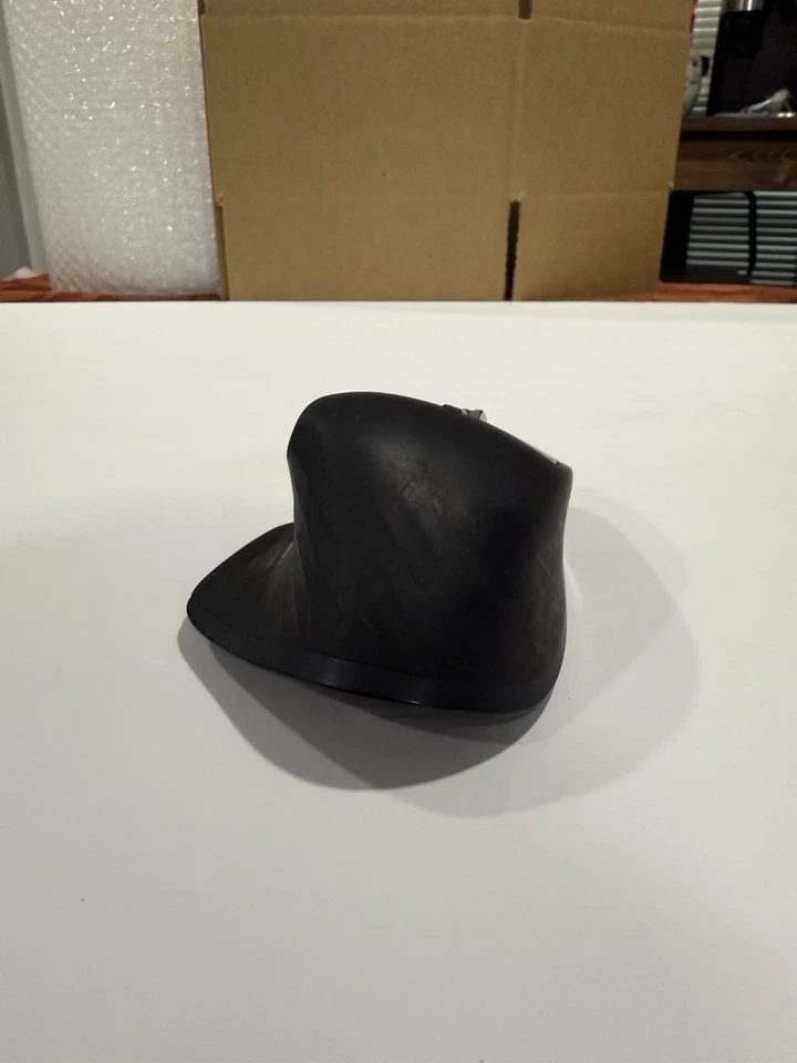 Logitech MX Master 3 Advanced Wireless Mouse NO DONGLE - Image 3 of 4