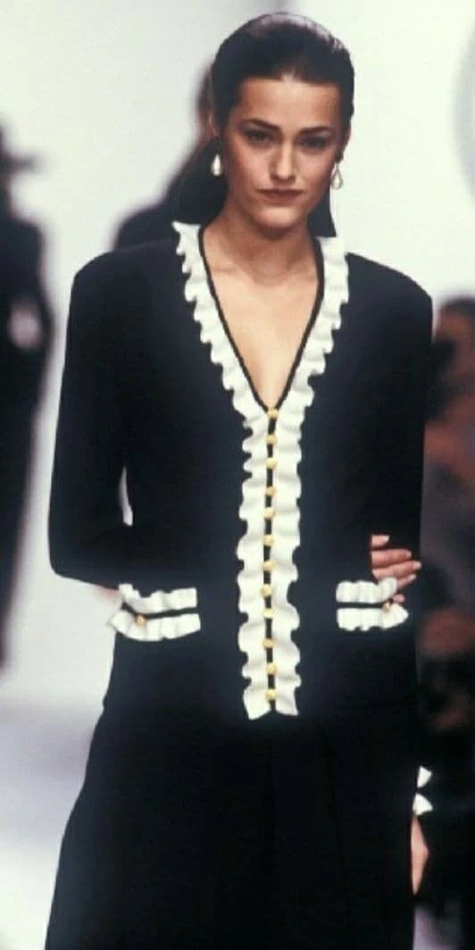 Chanel — Chanel Vintage Long Sleeve Dress Size:40 Dark Navy / Black good condition SK1655